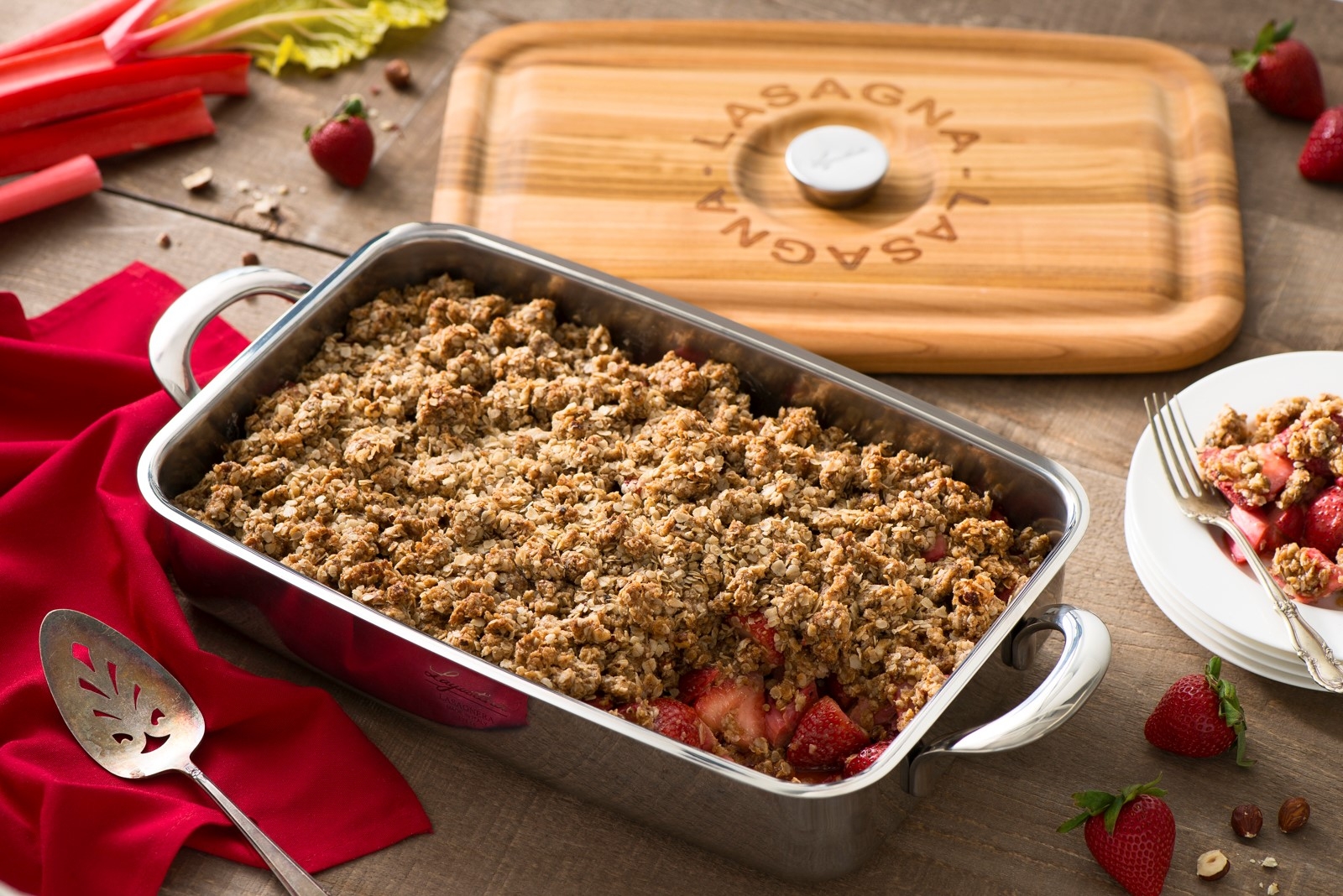 Vanilla Bean Strawberry-Rhubarb Crumble